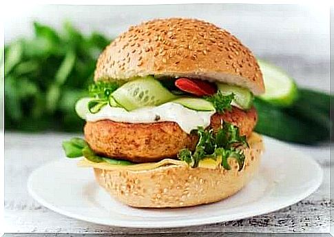 A delicious chicken burger full of protein