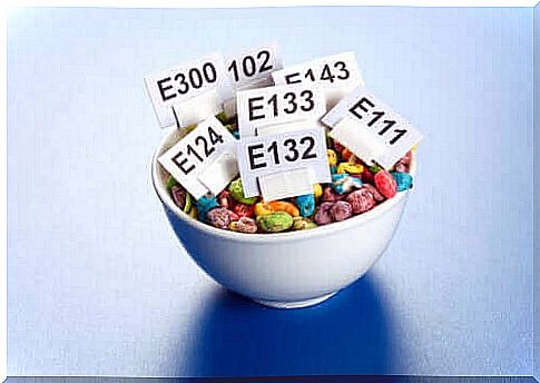 How is the body affected by food additives?