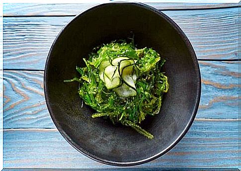 Read about how to cook and eat seaweed.