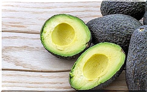 Avocados are healthy for the liver