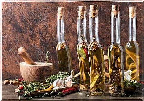 Which vegetable oils are beneficial to our health?